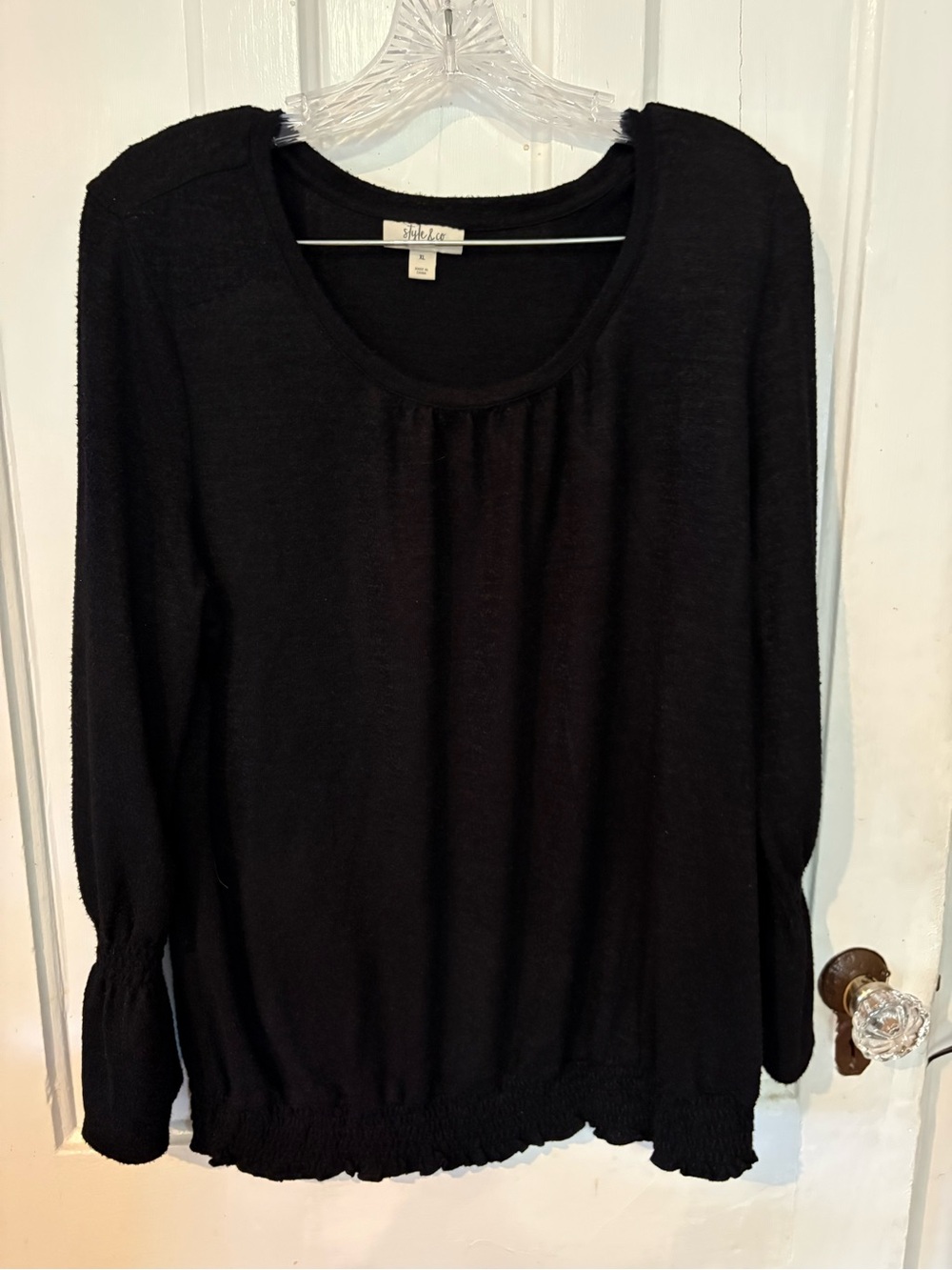 Style & Co. Black Long Sleeve Scoop Neck peasant top
